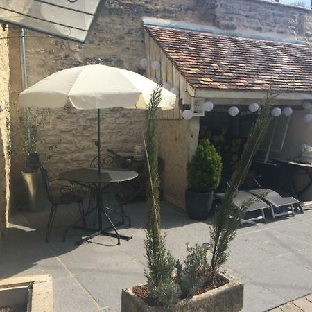 Le Gite Du Petit Lavoir Bèze エクステリア 写真